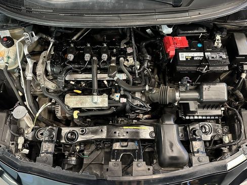 Used 2021 Nissan Versa SV image 23