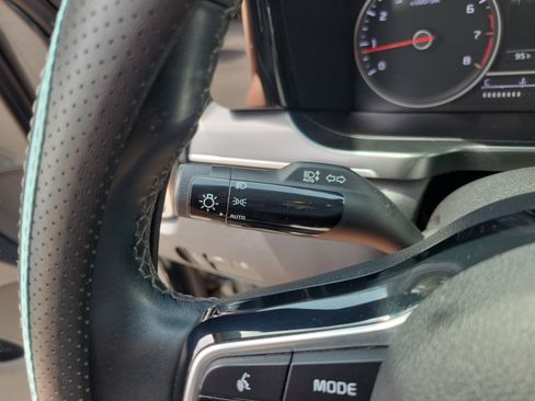 Used 2021 Kia Sorento S FWD image 24