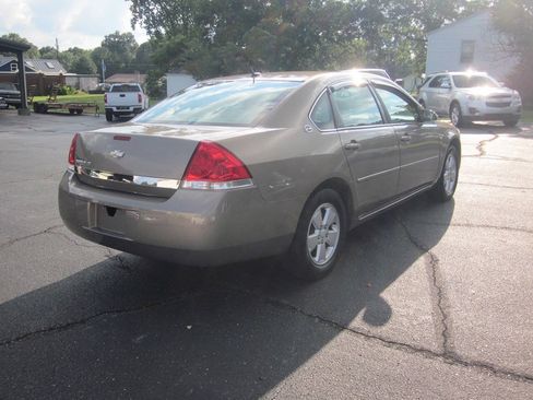 Used 2006 Chevrolet Impala LT w/ Preferred Equipment Group FWD image 6
