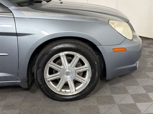 Used 2008 Chrysler Sebring Limited FWD image 13