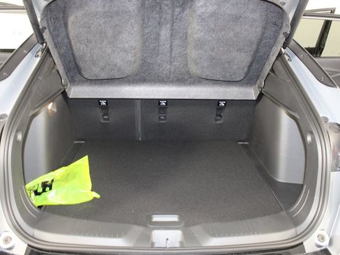 New 2026 Buick Envista Sport Touring w/ Convenience I Package FWD image 17