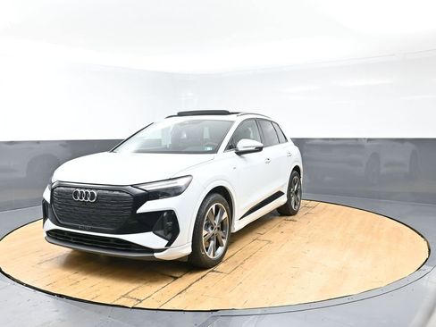 Used 2024 Audi Q4 e-tron Premium w/ Convenience Package AWD/4WD image 5