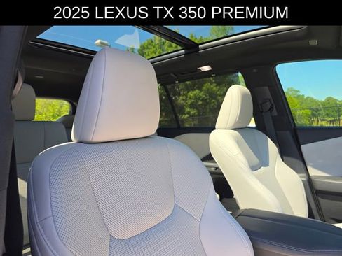 Used 2025 Lexus TX 350 AWD w/ Technology Package image 11