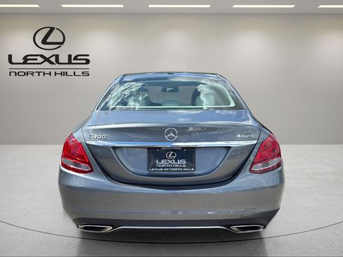 Used 2018 Mercedes-Benz C 300 4MATIC Sedan image 7