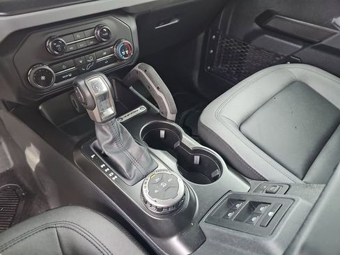 Used 2023 Ford Bronco Big Bend image 29