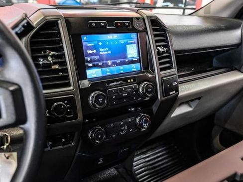 Used 2022 Ford F250 XL w/ Power Equipment Group image 21