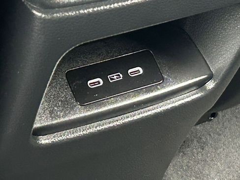 Used 2025 Honda CR-V EX-L image 38
