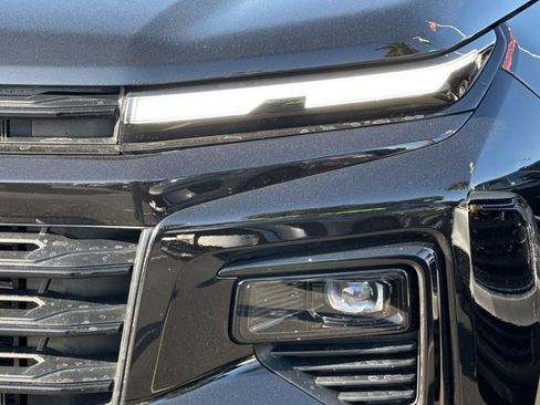 Used 2026 Chevrolet Traverse LT w/ Midnight/Sport Edition image 48