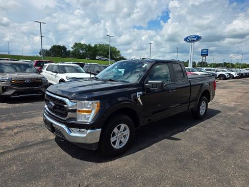 Used 2022 Ford F150 XLT w/ Bed Utility Package AWD/4WD image 3