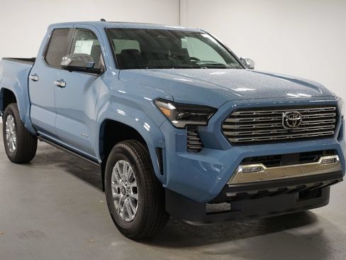 New 2026 Toyota Tacoma Limited AWD/4WD image 3