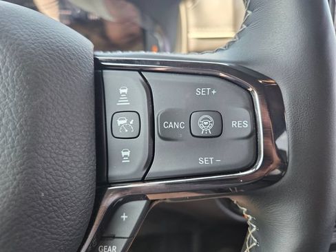 Used 2026 RAM 1500 Limited AWD/4WD image 21