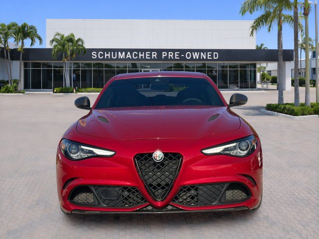 Used 2019 Alfa Romeo Giulia Quadrifoglio w/ Driver Assist Dynamic Package RWD image 2