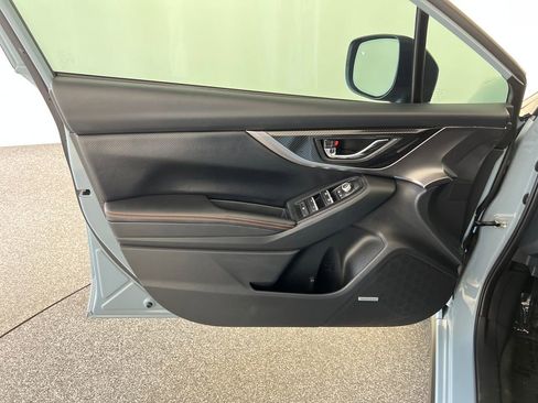 Used 2018 Subaru Crosstrek 2.0i Limited AWD/4WD image 12
