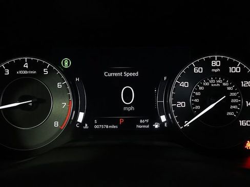Used 2024 Acura RDX SH-AWD image 16