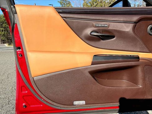 Used 2020 Lexus ES 350 w/ Premium Package image 26