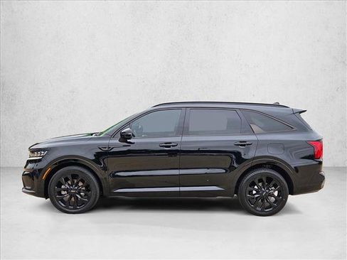 Used 2023 Kia Sorento SX FWD image 9