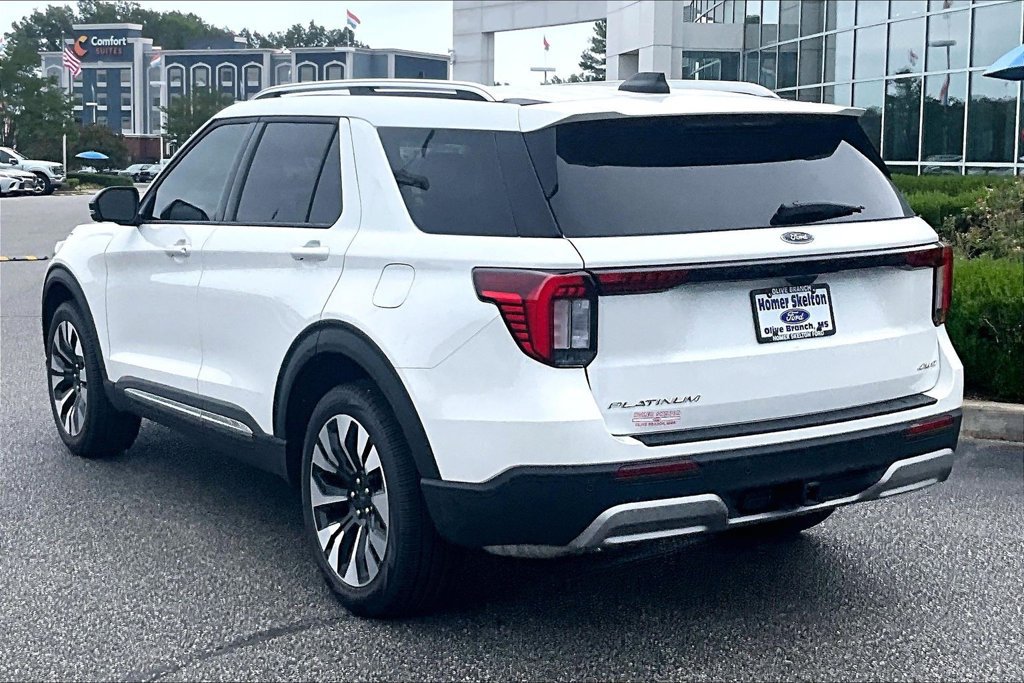 New 2026 Ford Explorer Platinum w/ LUX Leather Package AWD/4WD image 3
