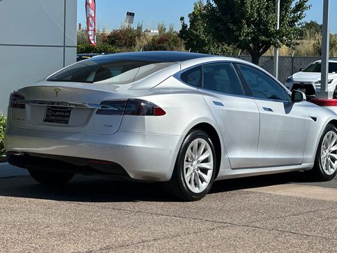 Used 2018 Tesla Model S 75D AWD/4WD image 4