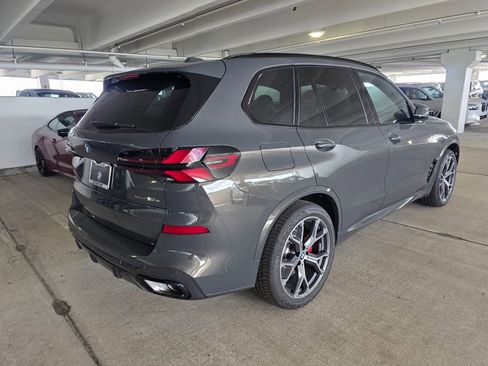 New 2026 BMW X5 xDrive50e w/ M Sport Package AWD/4WD image 4