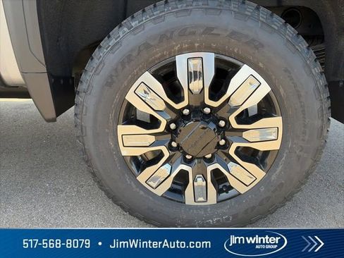 New 2026 GMC Sierra 2500 Denali w/ Denali Reserve Package image 8