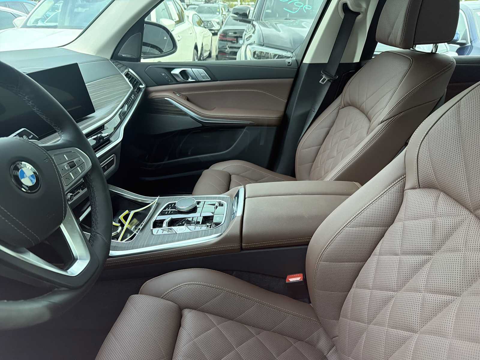 Used 2026 BMW X7 xDrive40i AWD/4WD image 7