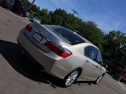 Used 2014 Honda Accord EX-L image 7