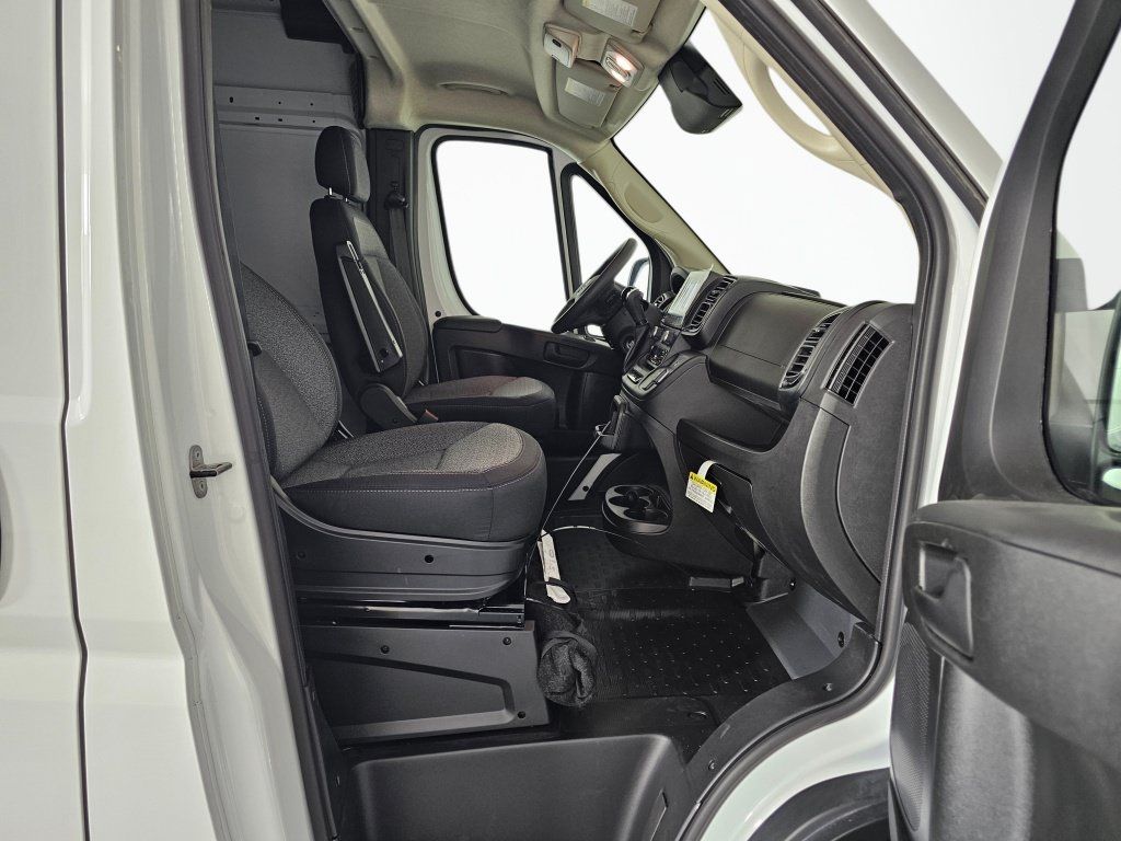 New 2026 RAM ProMaster 2500 FWD image 34