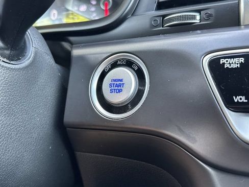 Used 2018 Hyundai Sonata Sport FWD image 29
