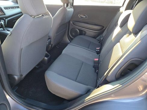 Used 2021 Honda HR-V Sport image 16