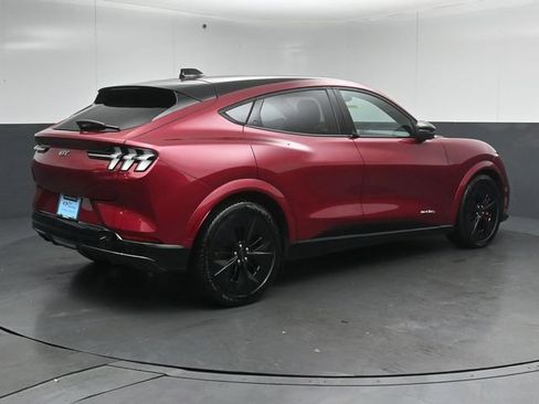 Certified 2025 Ford Mustang Mach-E GT AWD/4WD image 7