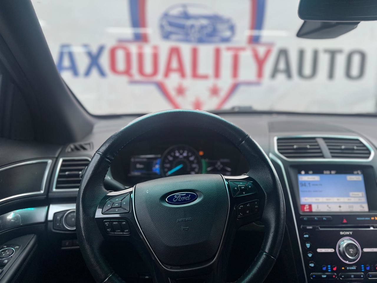 Used 2017 Ford Explorer Limited w/ Equipment Group 301A FWD image 50