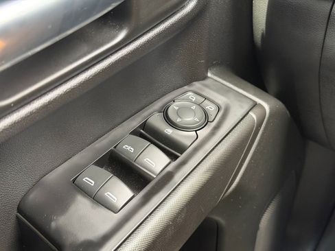 Used 2019 Chevrolet Silverado 1500 Custom Trail Boss w/ Custom Convenience Package AWD/4WD image 27