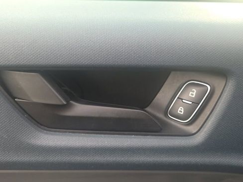 Used 2022 Ford Maverick XL image 18