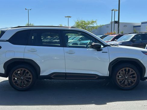 Certified 2025 Subaru Forester Sport w/ Popular Package AWD/4WD image 5
