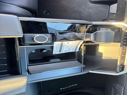 New 2025 Toyota Tundra Platinum RWD image 27