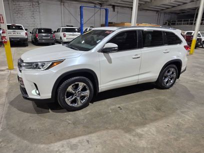 Used 2019 Toyota Highlander Limited Platinum
