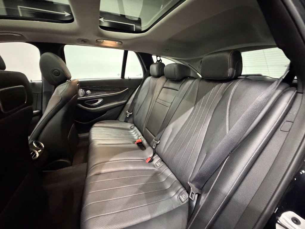 Used 2019 Mercedes-Benz E 450 4MATIC Wagon w/ Premium Package image 28