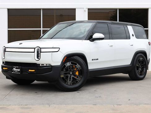 Used 2023 Rivian R1S Adventure AWD/4WD image 1