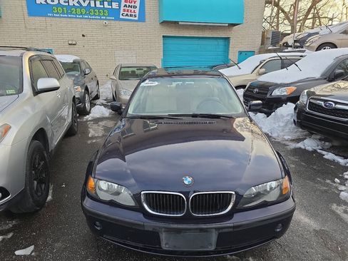 Used 2002 BMW 325xi Sedan AWD/4WD image 5
