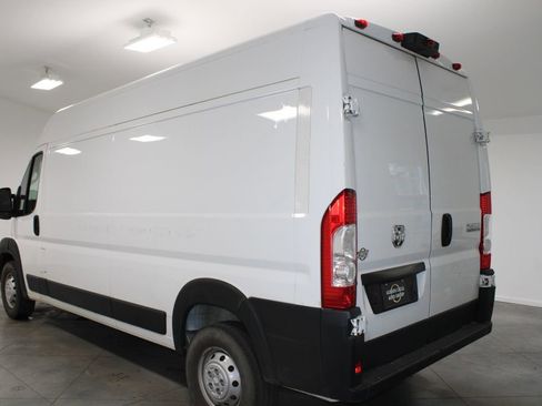 Used 2023 RAM ProMaster 2500 image 7