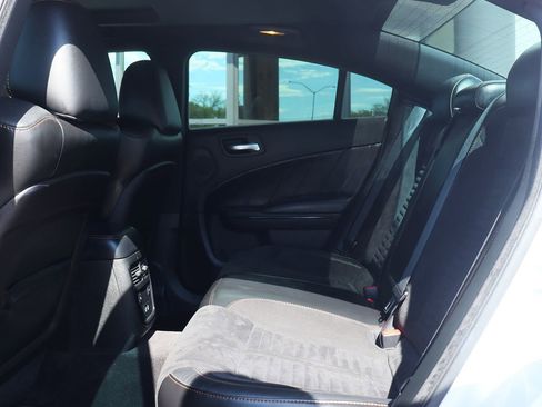 Used 2018 Dodge Charger R/T image 30