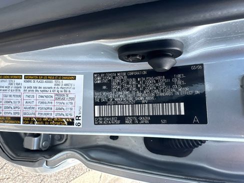 Used 2006 Toyota 4Runner Limited AWD/4WD image 15