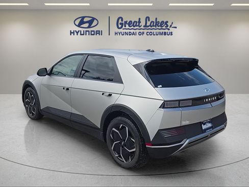 Certified 2024 Hyundai Ioniq 5 SEL AWD/4WD image 3