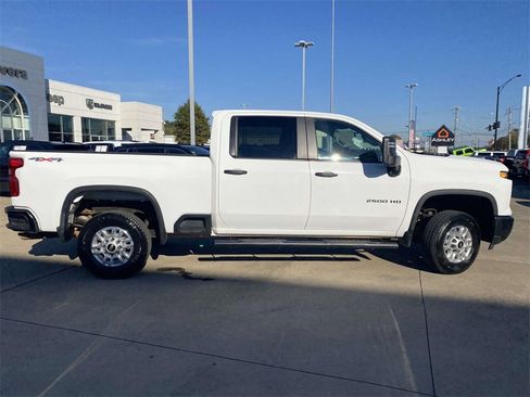 Used 2024 Chevrolet Silverado 2500 W/T w/ WT Convenience Package image 43