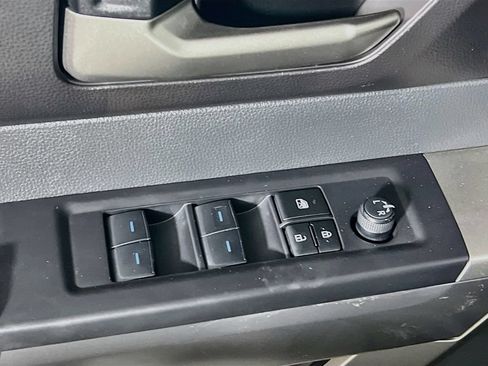 Used 2024 Toyota Tundra SR5 w/ SR5 Convenience Package AWD/4WD image 16