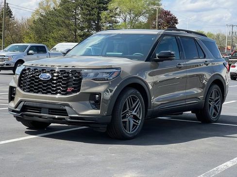 New 2026 Ford Explorer ST w/ Sun And Sound Package AWD/4WD image 54