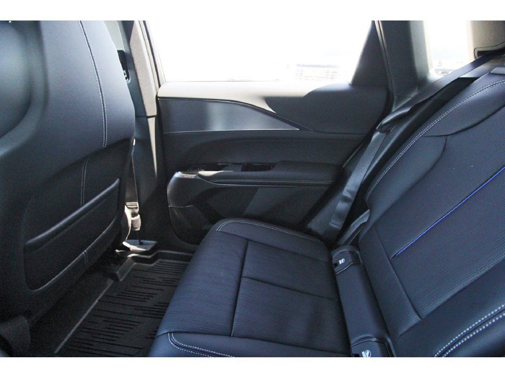 New 2027 Cadillac Lyriq Sport RWD image 12