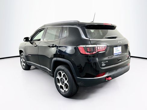 Used 2022 Jeep Compass Trailhawk w/ Trailhawk Convenience Group AWD/4WD image 7