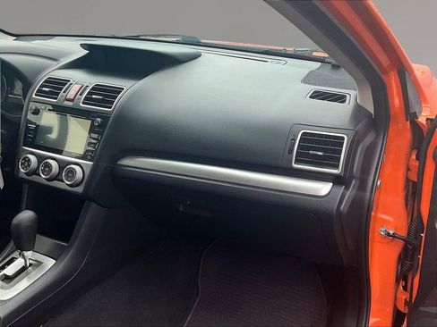 Used 2015 Subaru Crosstrek 2.0i Premium AWD/4WD image 24