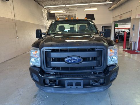 Used 2015 Ford F250 XL w/ Snow Plow Prep Package AWD/4WD image 2